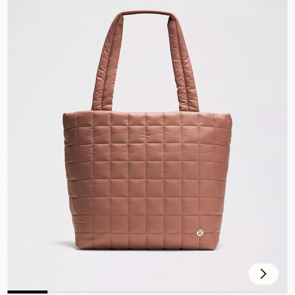 Lululemon quilted grid tote bag 1 spiced chai